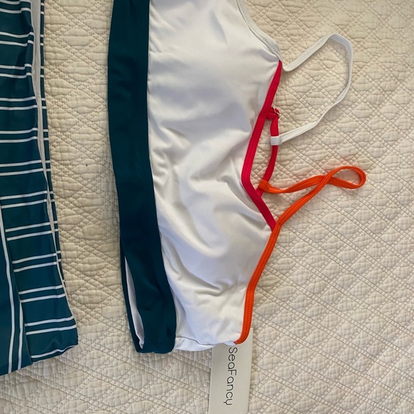 2 piece bathing suit . Brand new with tags - Picture 3 of 4